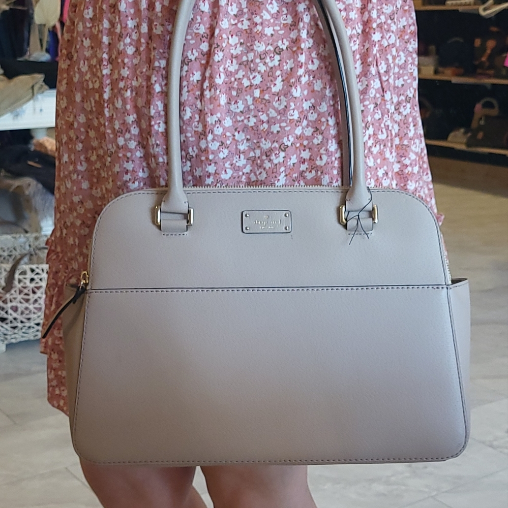 Authentic Kate Spade ♠️ - Picture 4 of 7